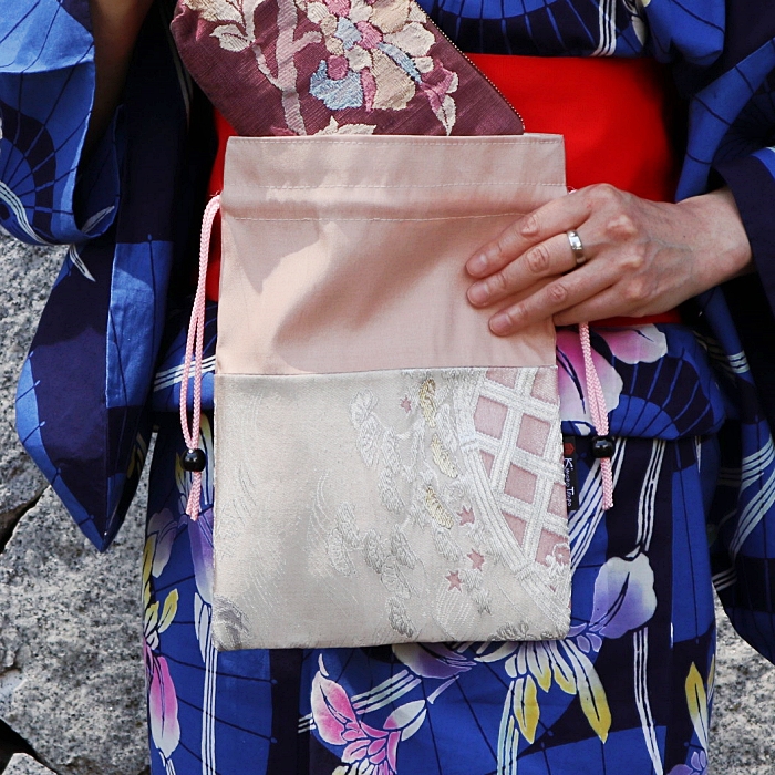 着物リメイク「帯地 巾着 C 」 Kimono Tango