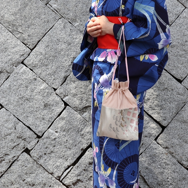 着物リメイク「帯地 巾着 C 」 Kimono Tango